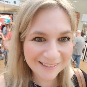 Meet your Posher, Cheryl